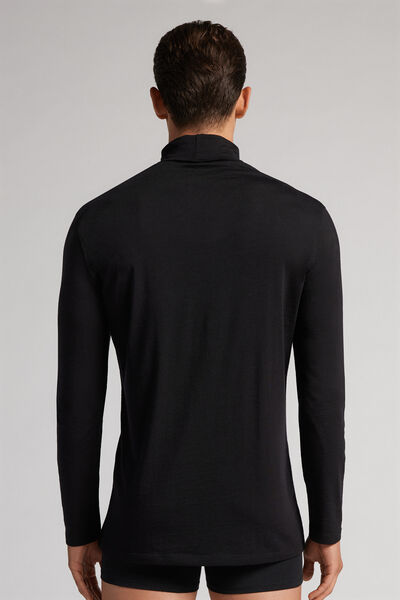 Maglia a Manica Lunga in Lana Merino Collo Alto