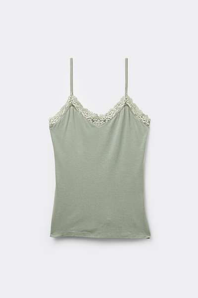 Top in Modal Pretty Flowers