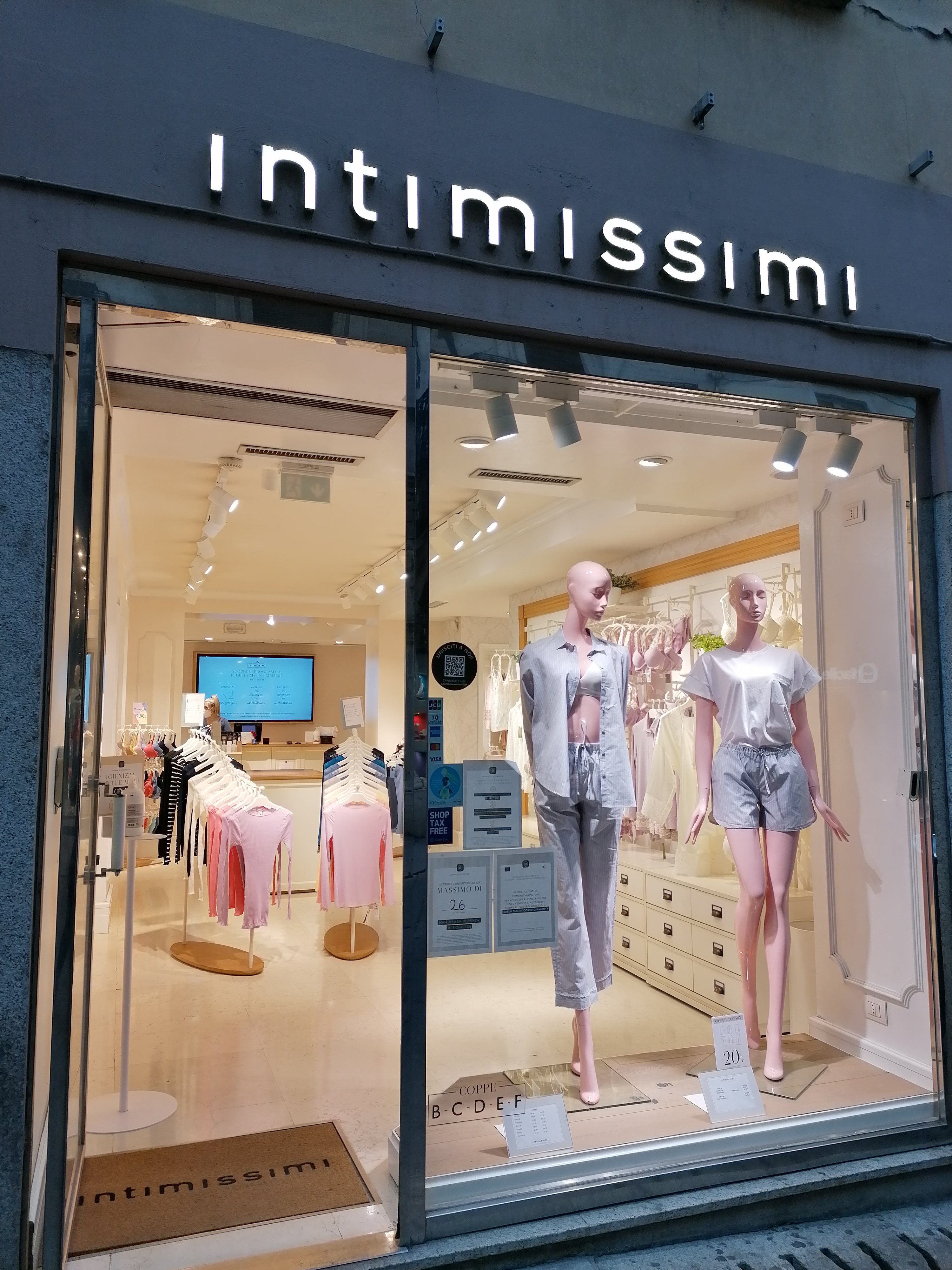 Intimissimi PAVIA STRADA NUOVA 29/C
