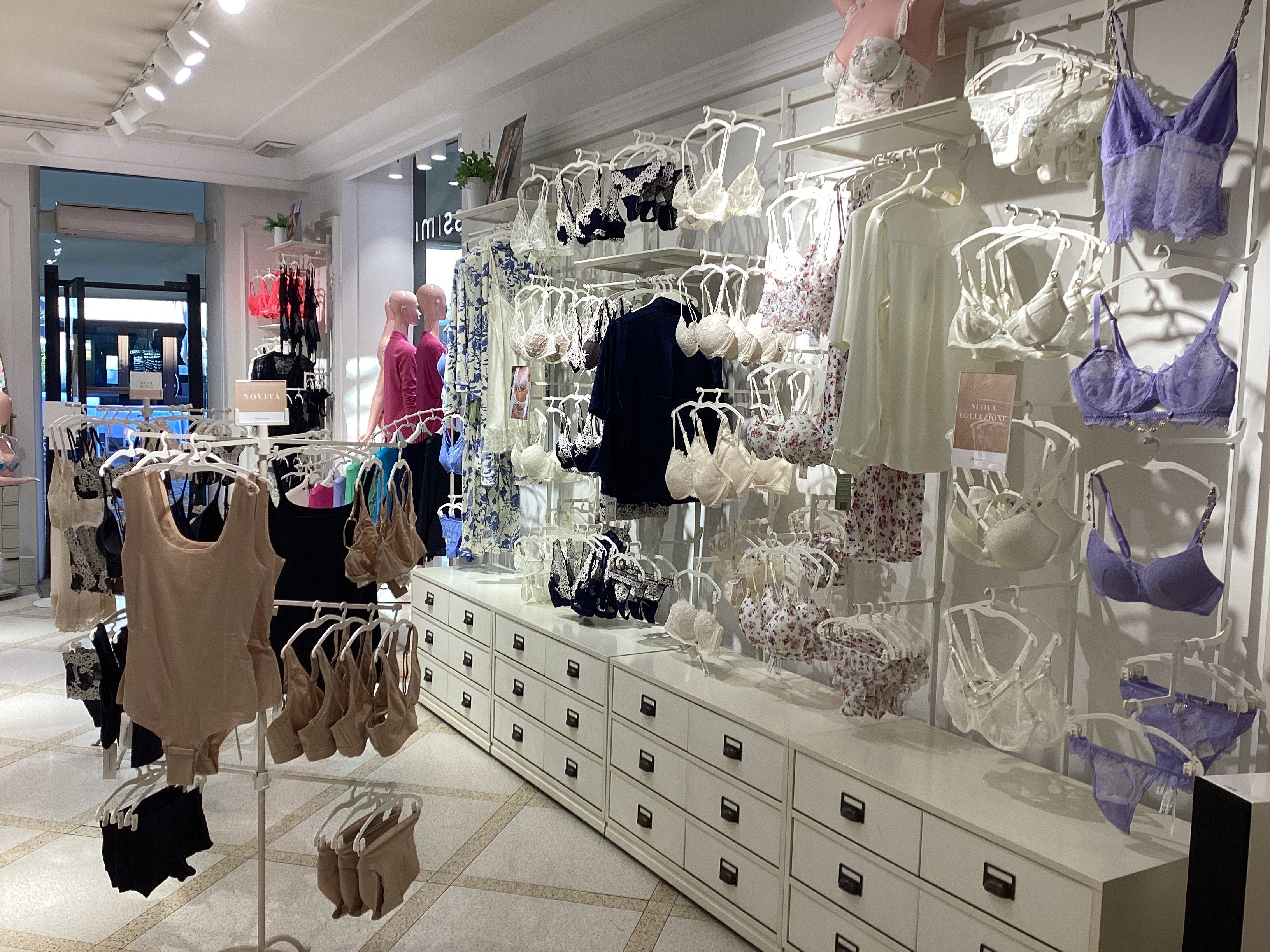 Intimissimi S. DONA' DI PIAVE