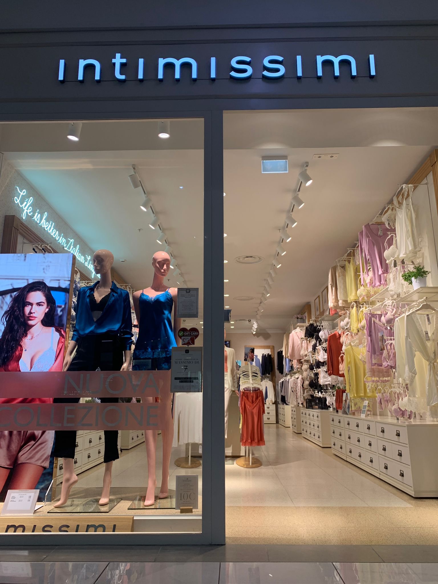 Intimissimi CIVITANOVA MARCHE CCLE CUORE ADRIATICO