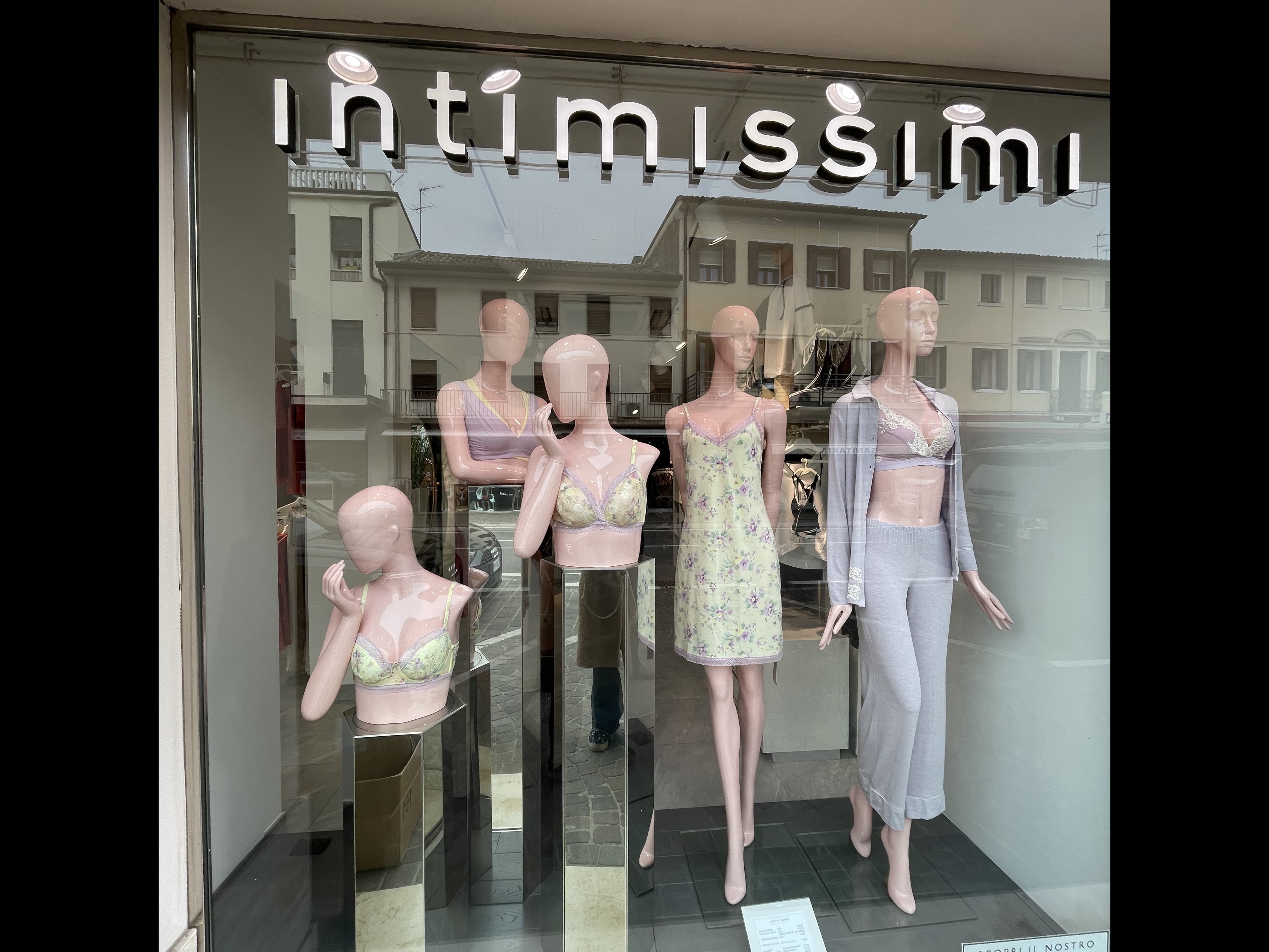 Intimissimi MONTEBELLUNA C.SO MAZZINI 145