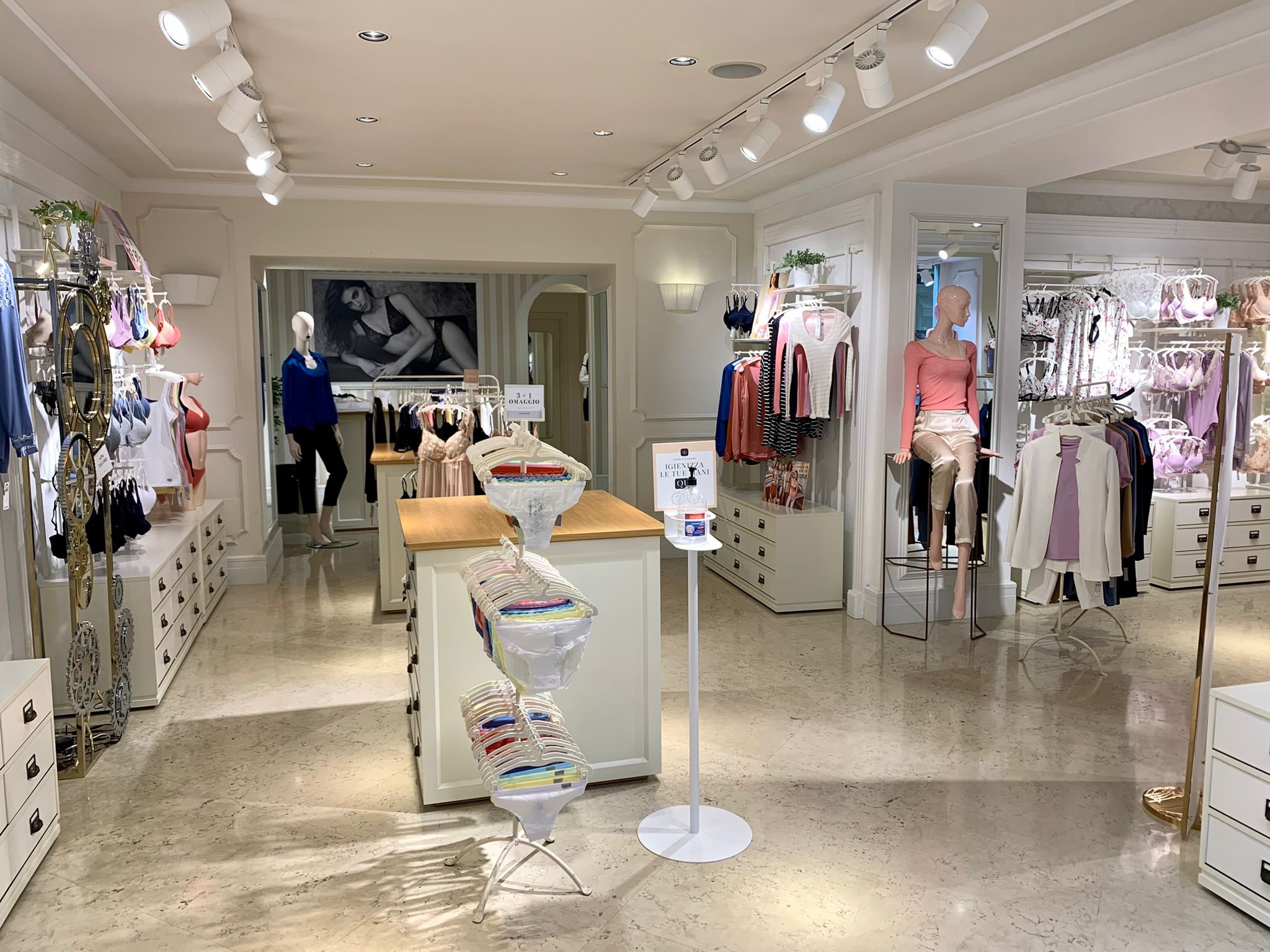Intimissimi BORGOMANERO C.SO CAVOUR 1