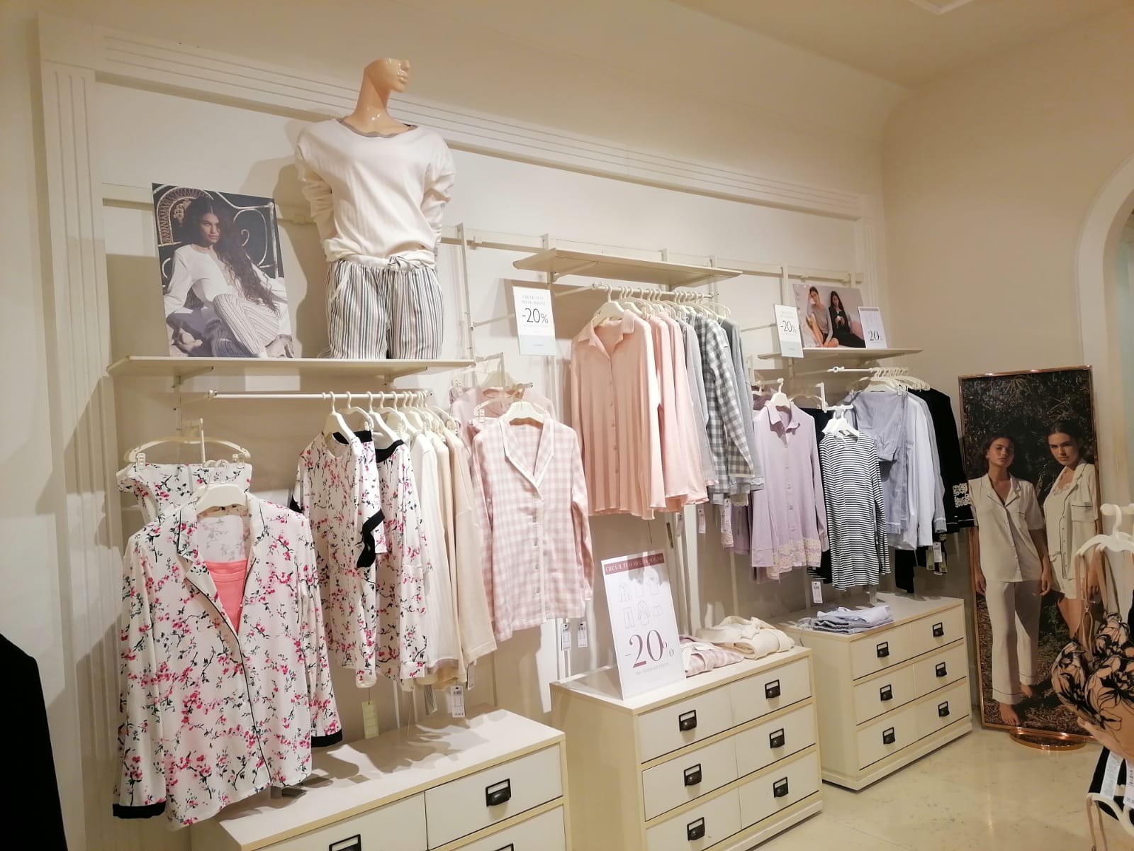 Intimissimi CIVITANOVA MARCHE C.SO UMBERTO