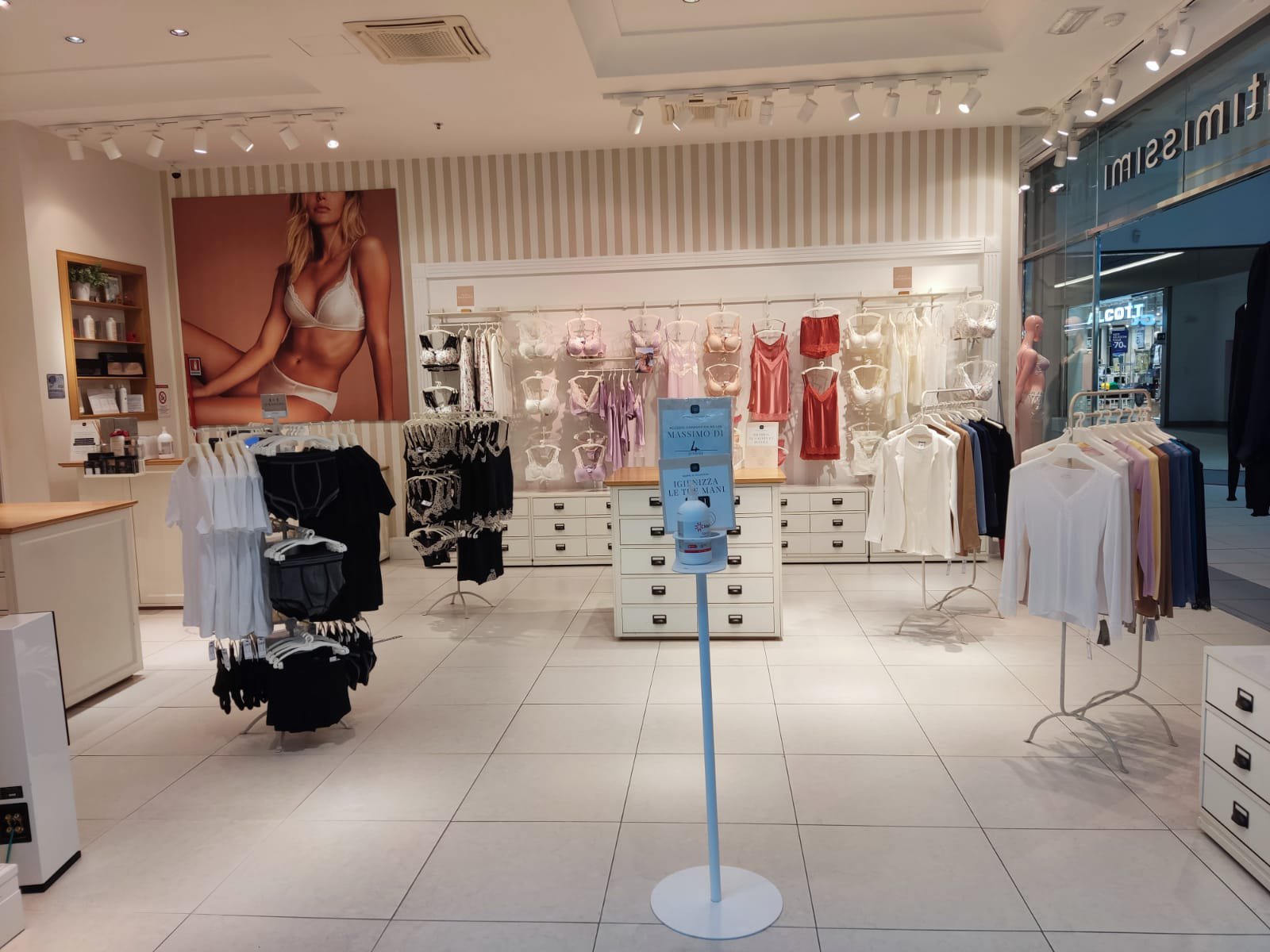 Intimissimi GUIDONIA MONTECELIO CCLE
