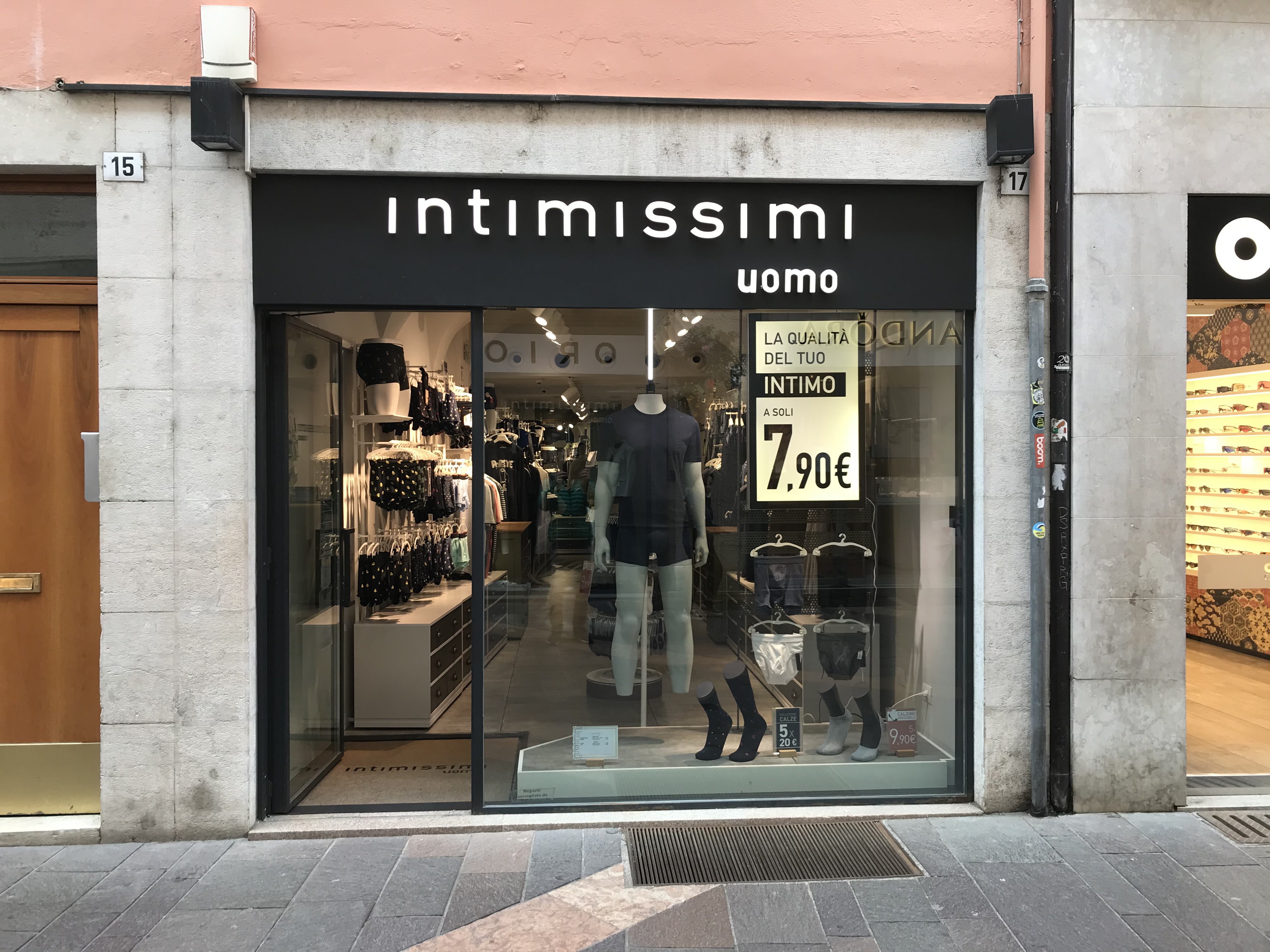 Intimissimi TRENTO VIA ORIOLA 17