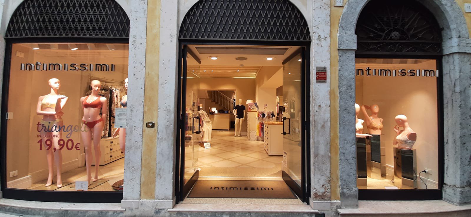 Intimissimi SALO' VIA S. CARLO