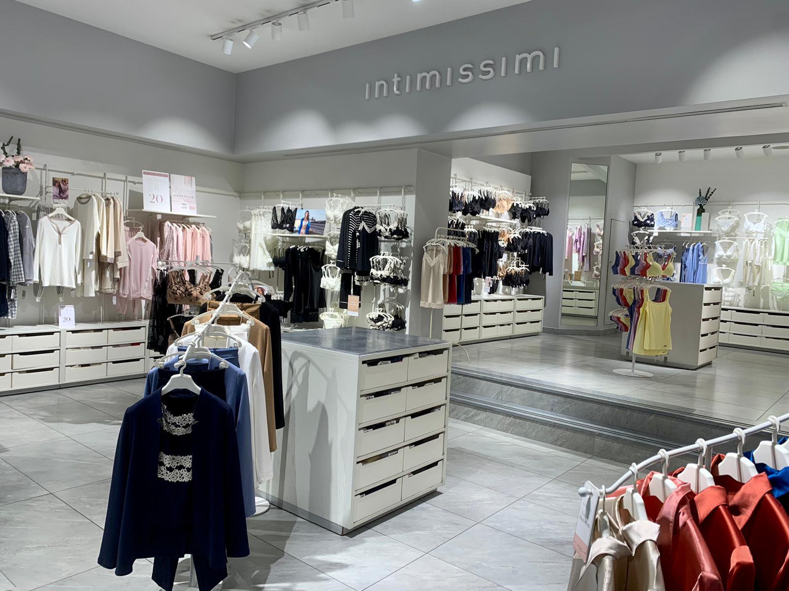 Intimissimi BRA VIA VITTORIO EMANUELE 262