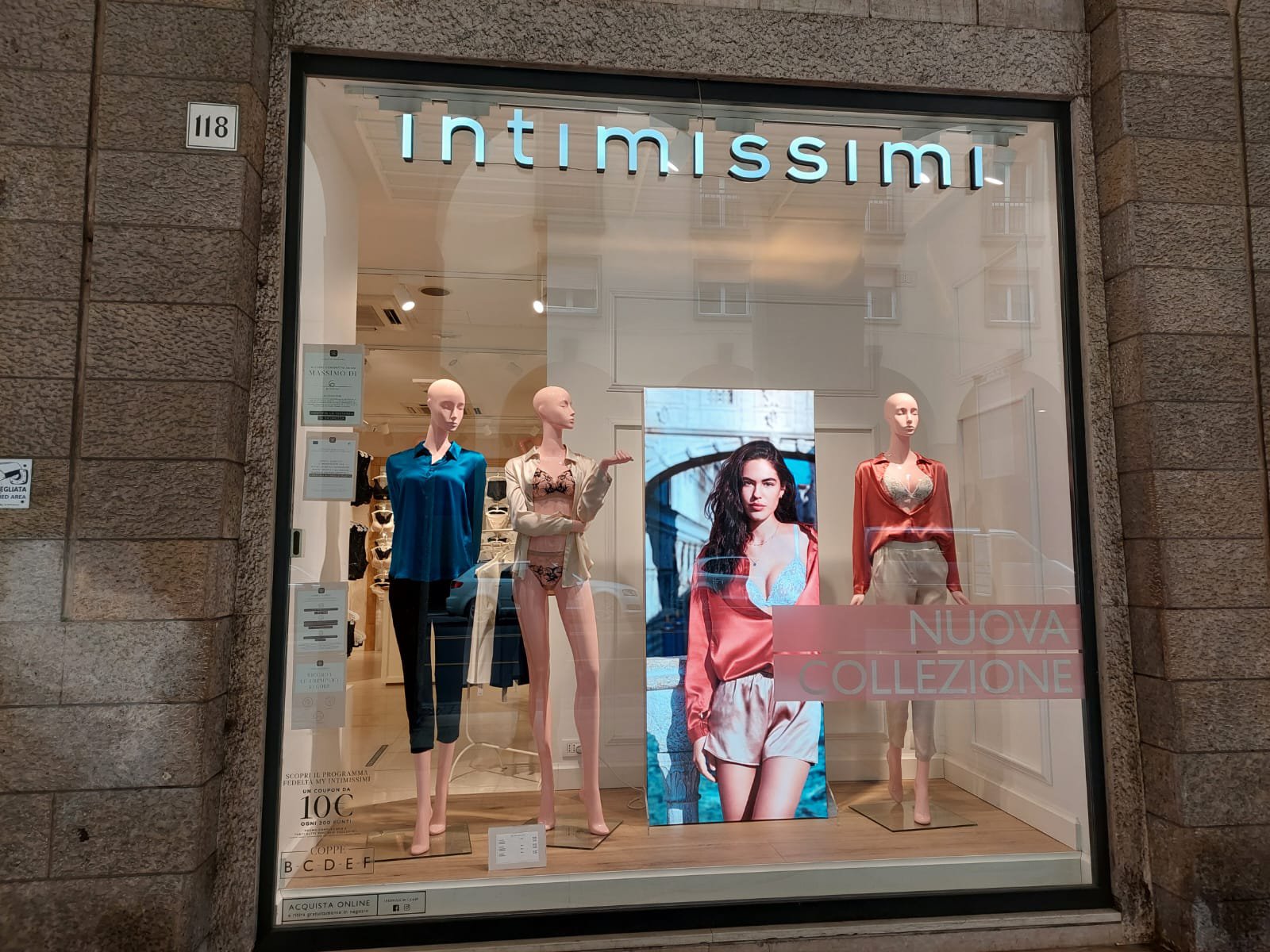 Intimissimi LIVORNO VIA GRANDE 118-122