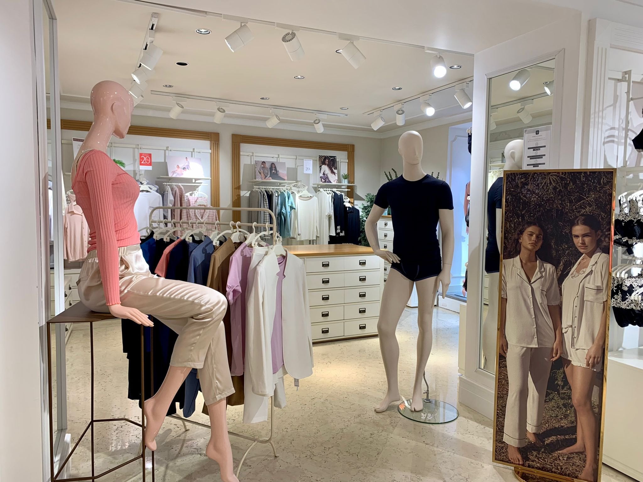Intimissimi BORGOMANERO C.SO CAVOUR 1