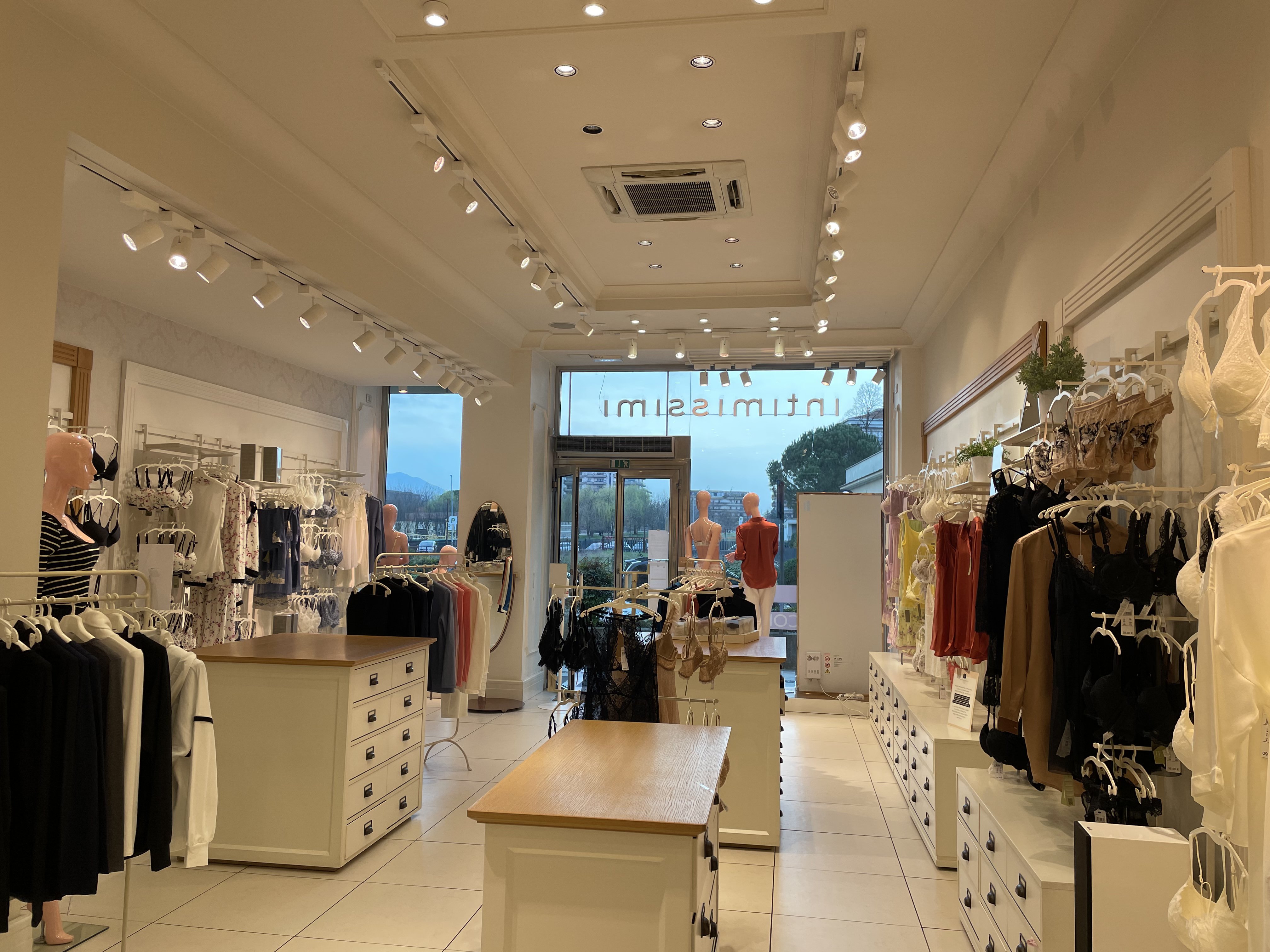 Intimissimi FROSINONE VIA ALDO MORO 89