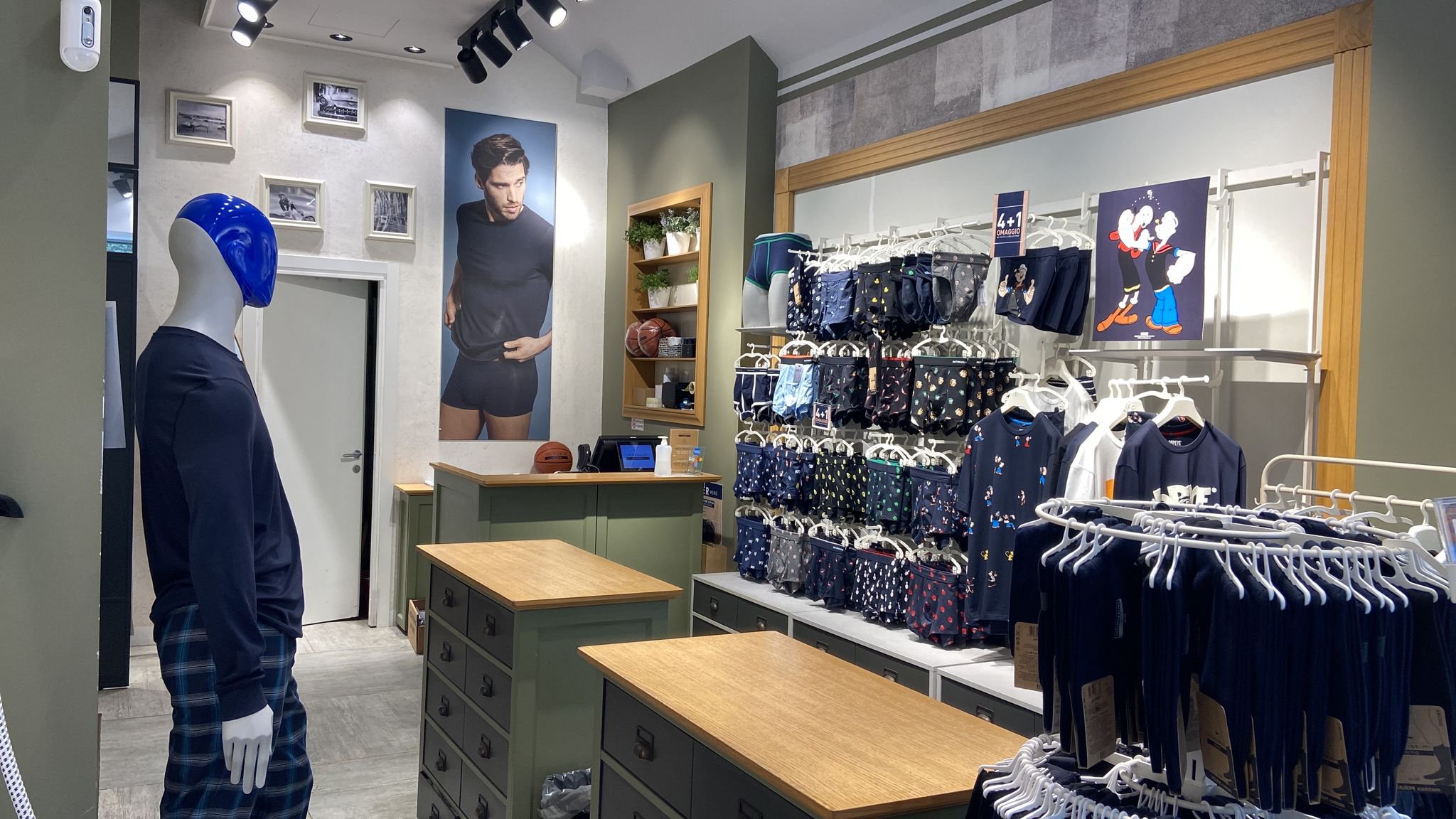 Intimissimi ROMA V.LE DEI COLLI PORTUENSI 598