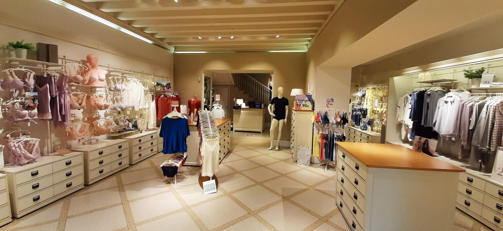 Intimissimi SALO' VIA S. CARLO