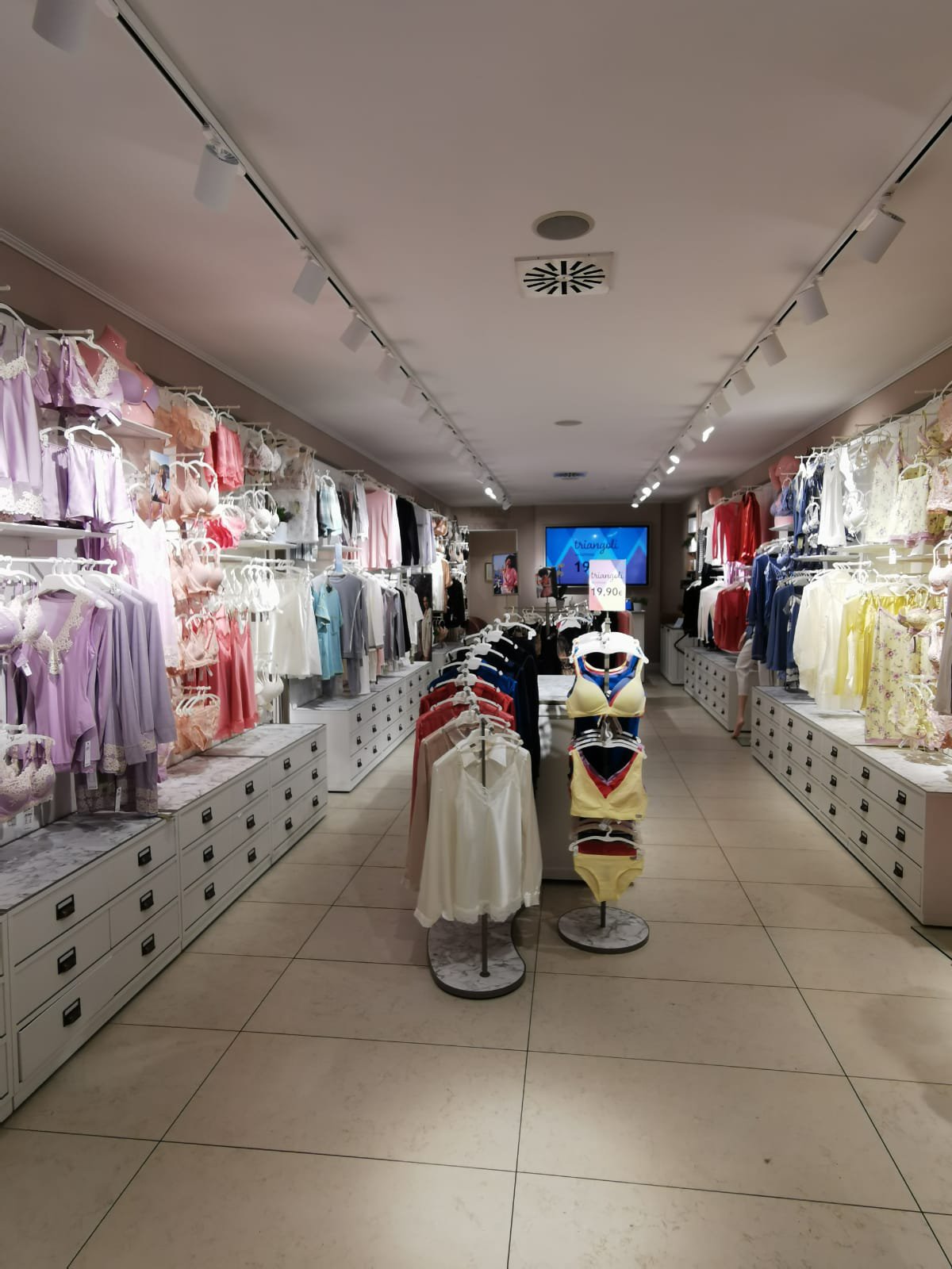Intimissimi CARPI C.SO ALBERTO PIO 45A