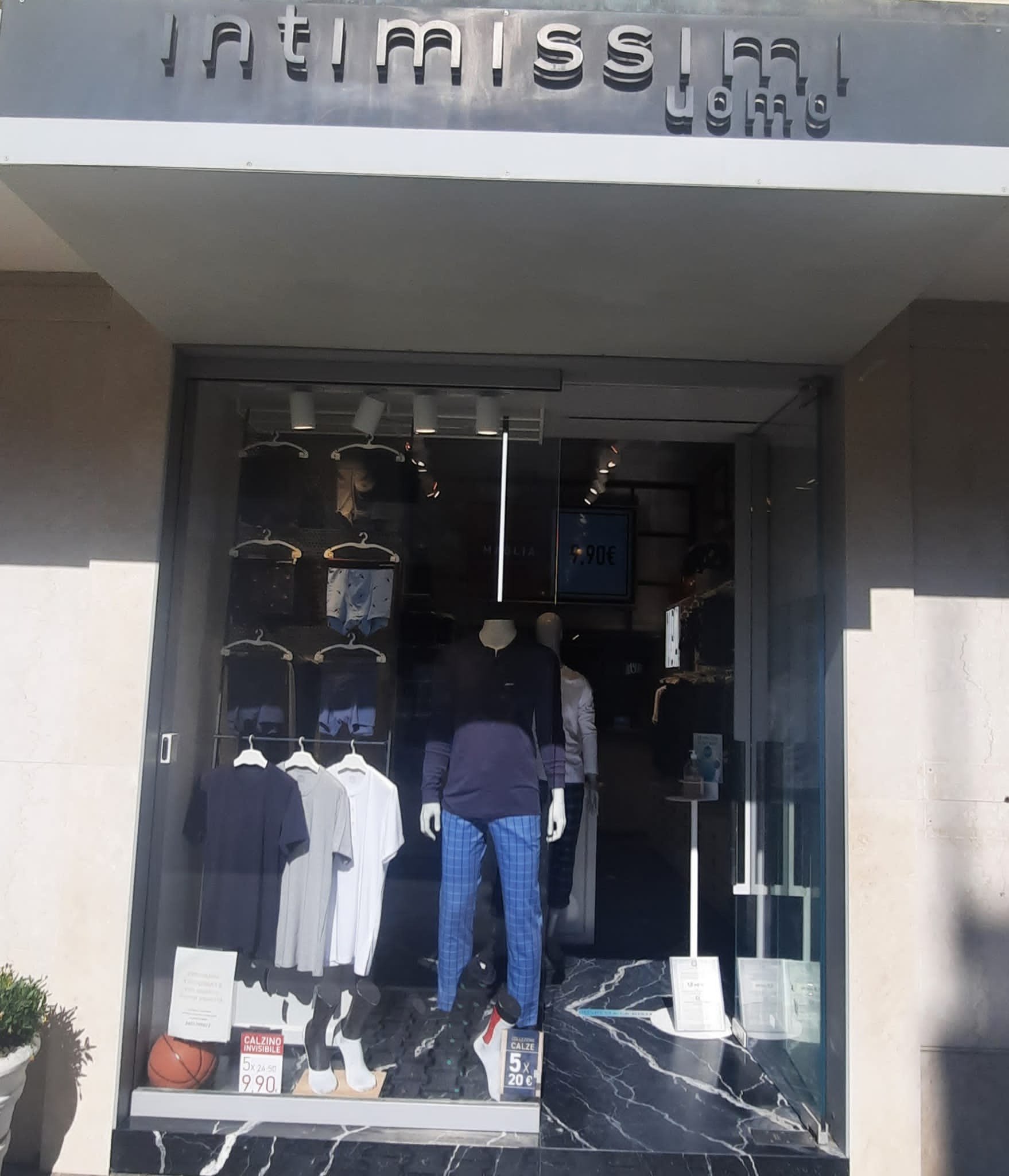 Intimissimi FORTE DEI MARMI VIA MAZZINI