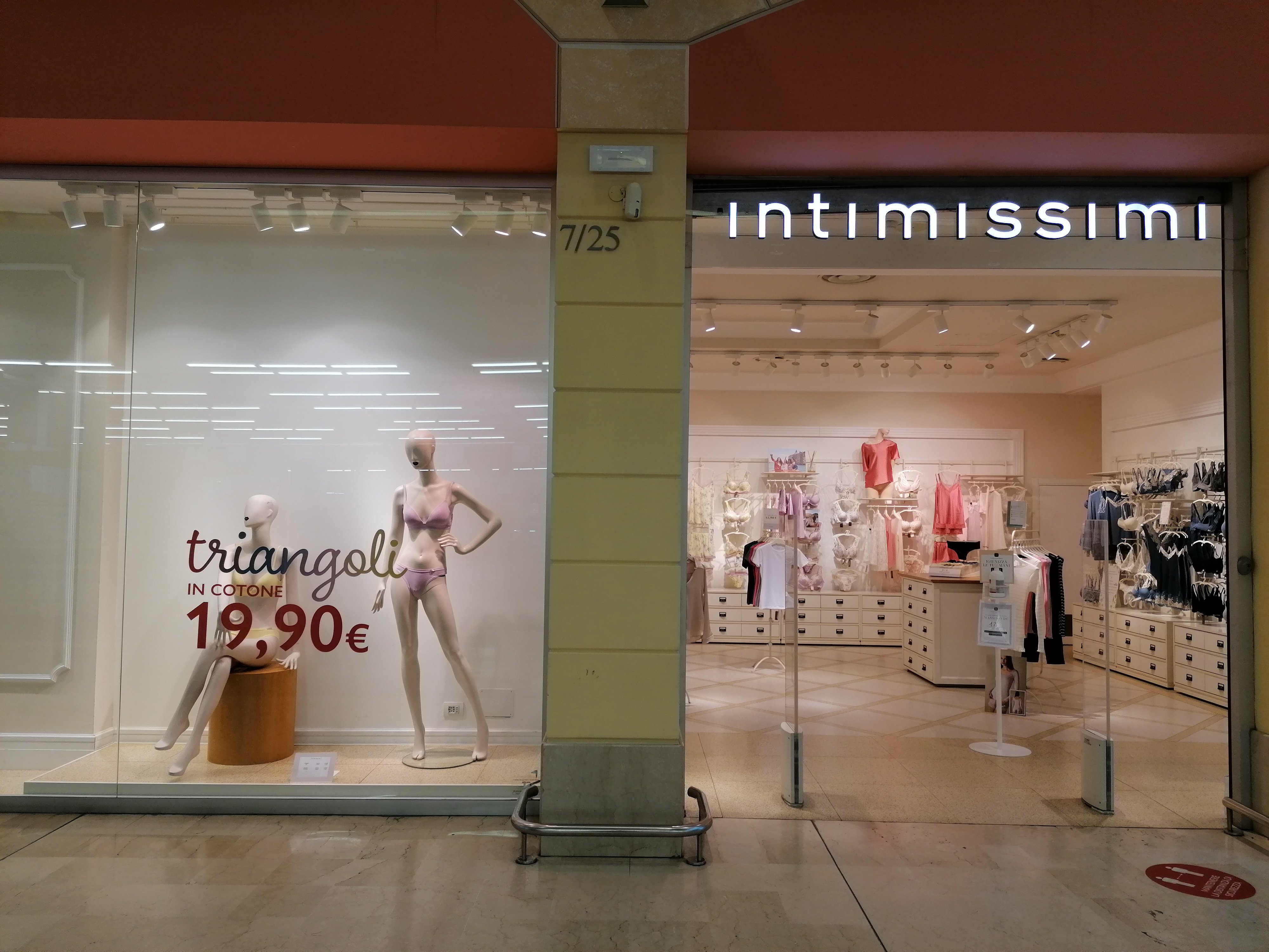 Intimissimi S. MARTINO SICCOMARIO CCLE