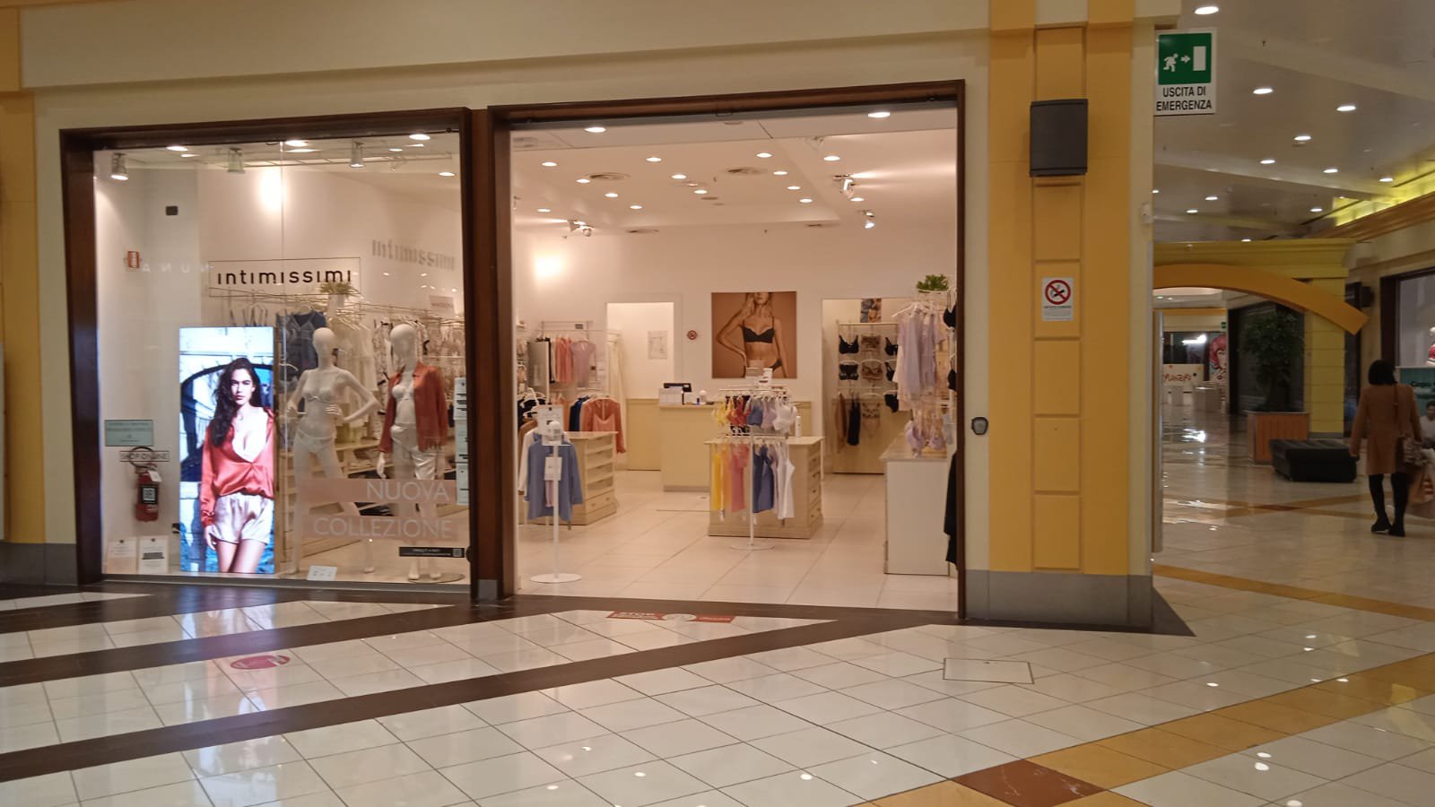 Intimissimi CORIGLIANO CALABRO CCLE