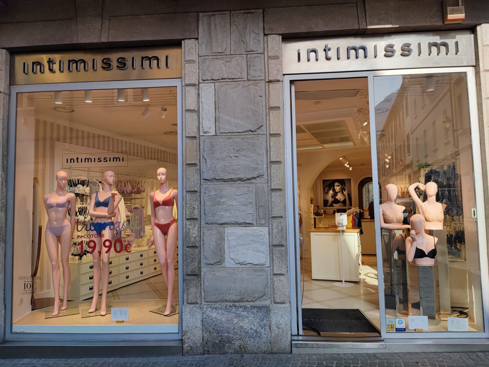 Intimissimi LECCO VIA ROMA 79
