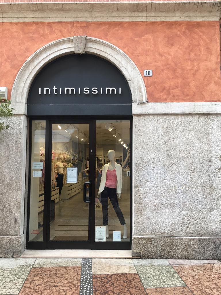 Intimissimi TRENTO VIA VIGILIO 18