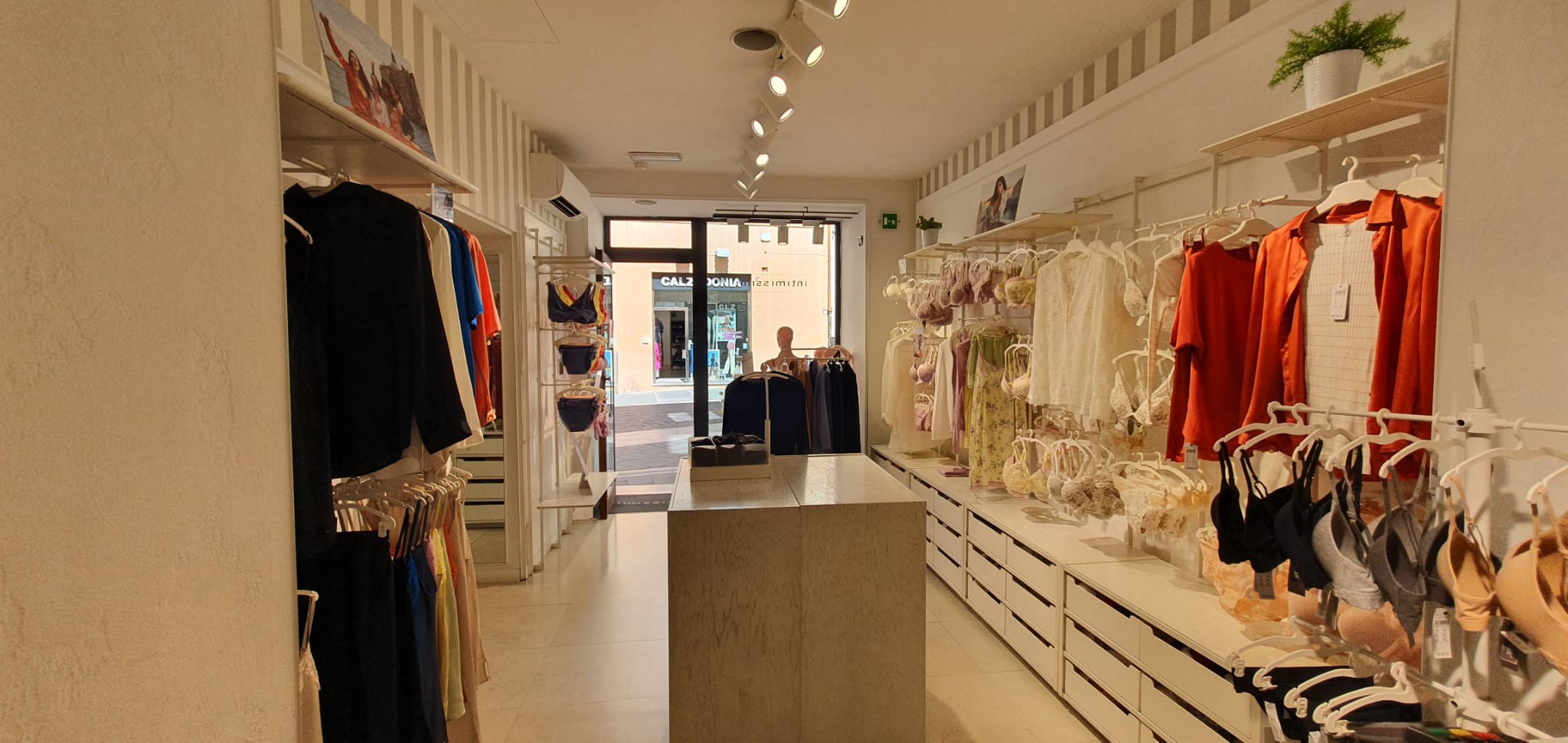 Intimissimi BENEVENTO C.SO GARIBALDI 171