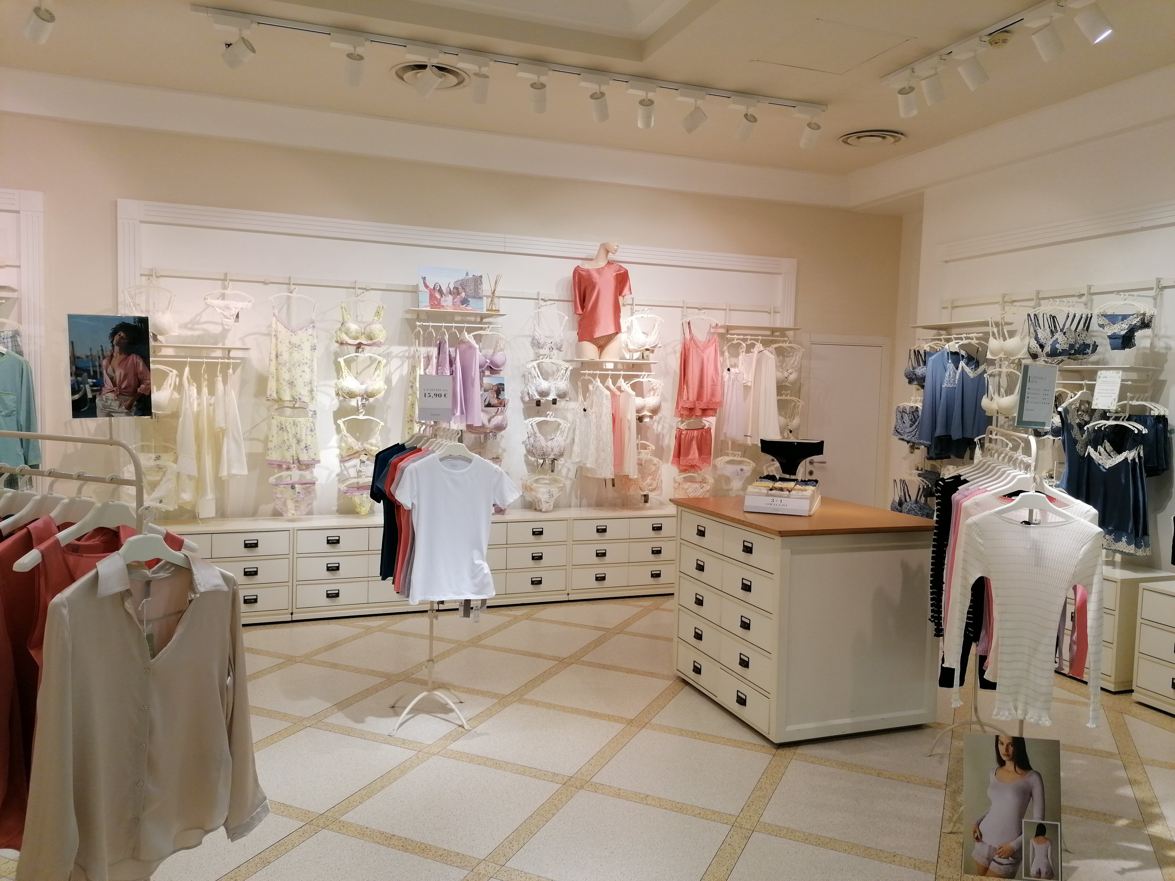 Intimissimi S. MARTINO SICCOMARIO CCLE