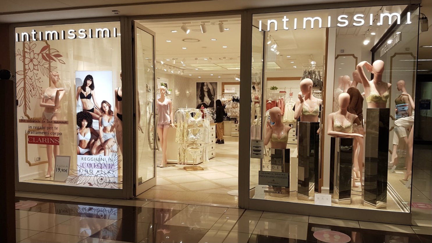 Intimissimi S. MARINO C.CLE ATLANTE